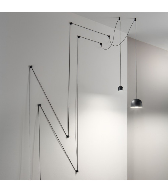 Suspension Tall Métal Noir 1 ampoule 25cm