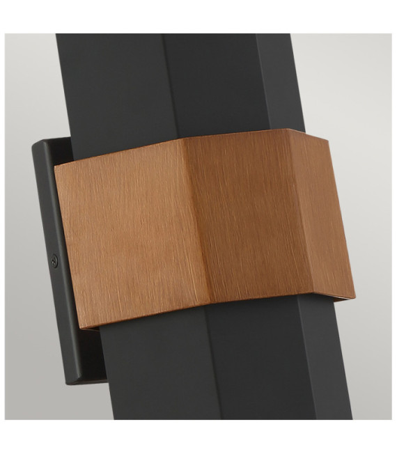 Quoizel Außenwandleuchte Glas, mattschwarzes Aluminium (mit lackiertem Armband in Holzoptik)