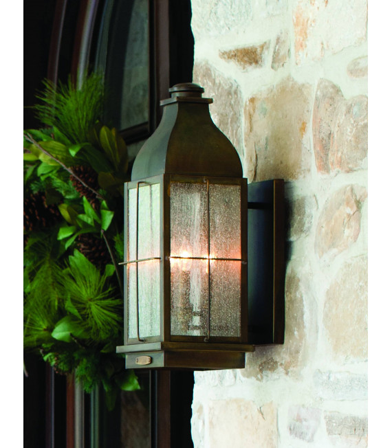 Lampada da parete Evesham, nero ruggine