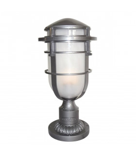 Quincy Poller, ölgeriebene Bronze und Glas