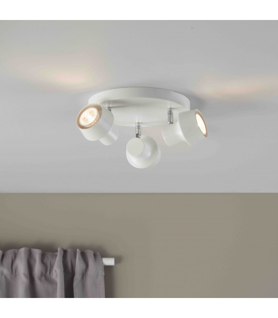 URN White ceiling light 3 bulbs